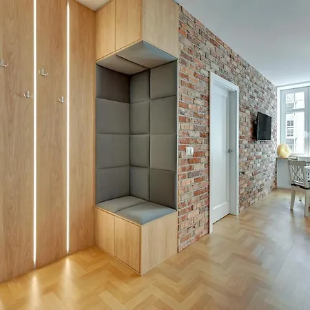 Mariacka Street Charm, Main Old Town By Downtown Gdańsk